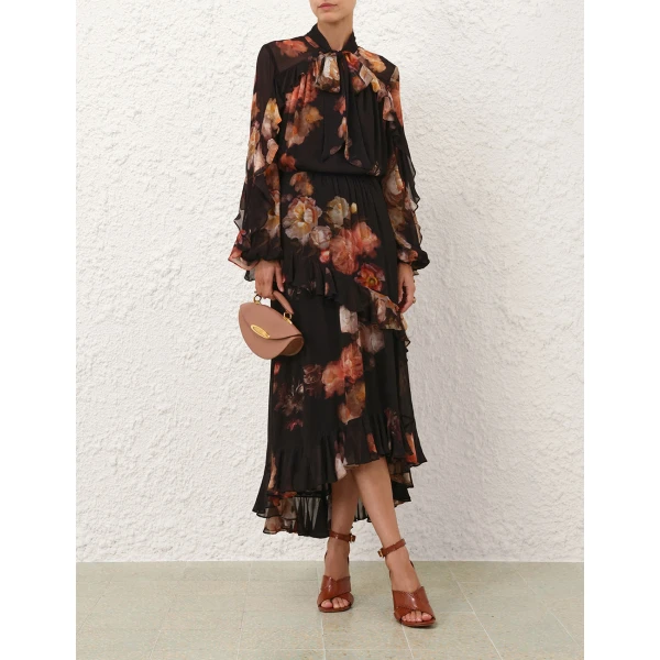 available now at Coveti.