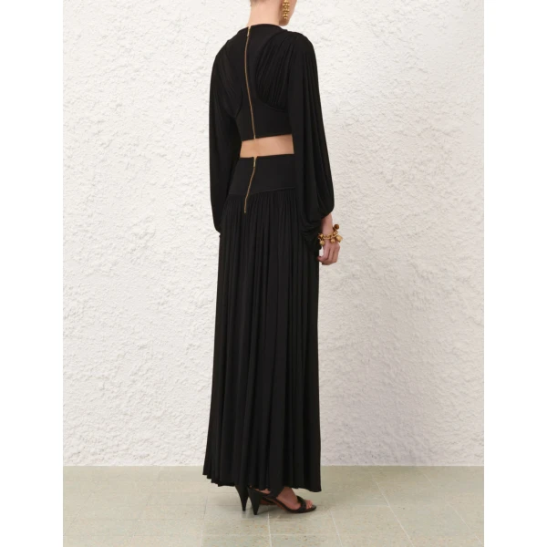 available now at Coveti.