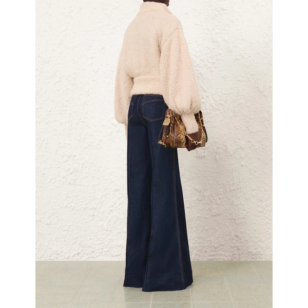 available now at Coveti.