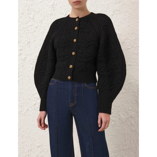 available now at Coveti.