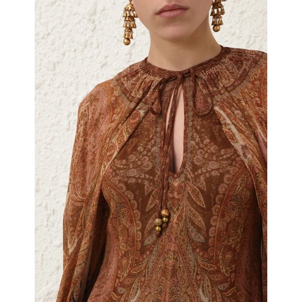 Elevate your elegance in this Zimmermann Dresses   from the 2025 resort wear edit