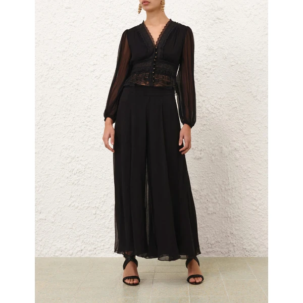 available now at Coveti.