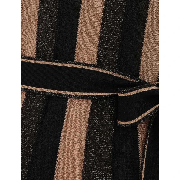 available now at Coveti.