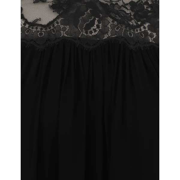 available now at Coveti.