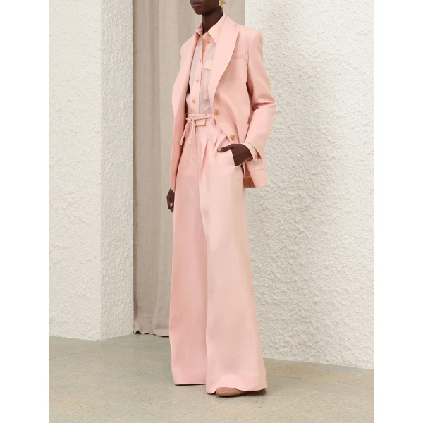 available now at Coveti.