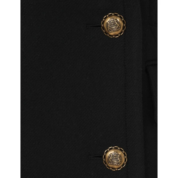 available now at Coveti.