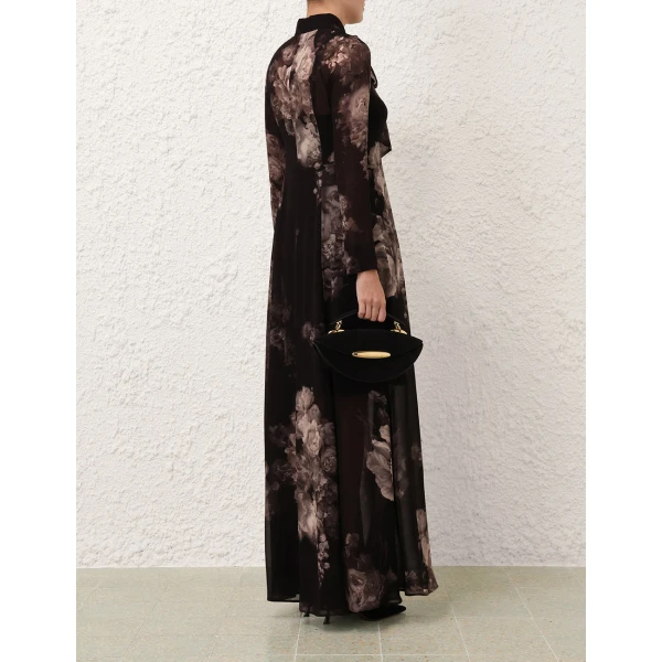 available now at Coveti.