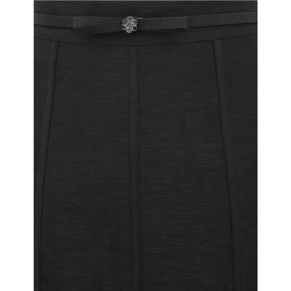 available now at Coveti.