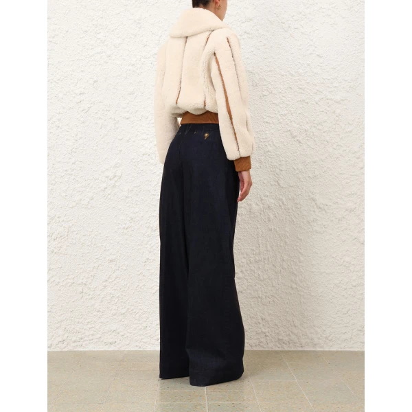 available now at Coveti.