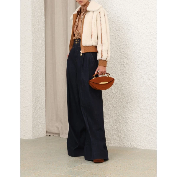 available now at Coveti.