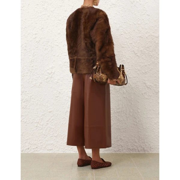 available now at Coveti.