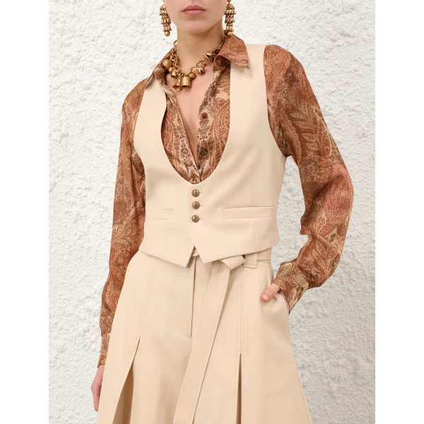 available now at Coveti.