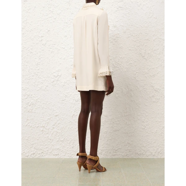 available now at Coveti.