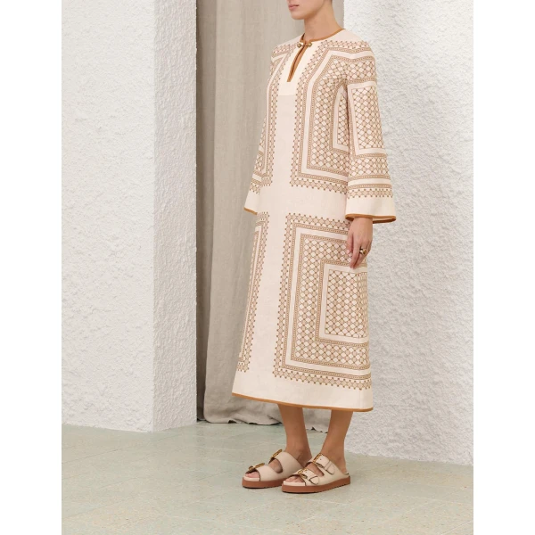 available now at Coveti.