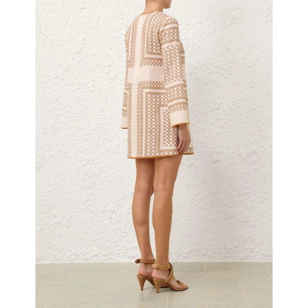 available now at Coveti.