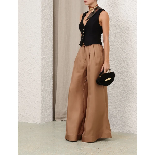 available now at Coveti.