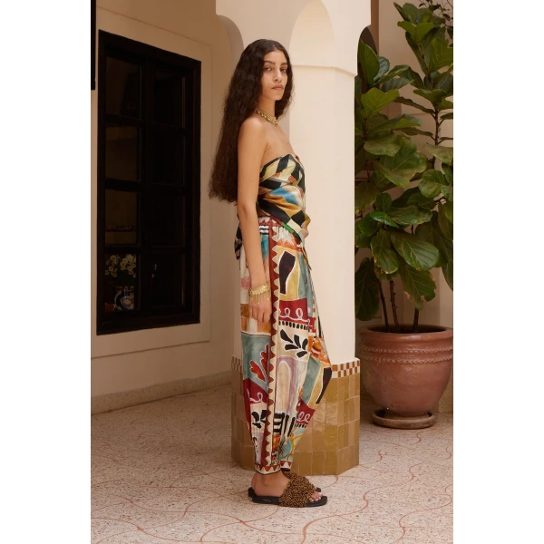 — designer powerwear from Coveti