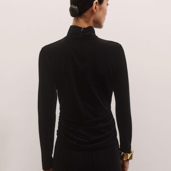 Me + Em AM-PM Ruched Top – luxury British Black in Me and Em exclusively at Coveti