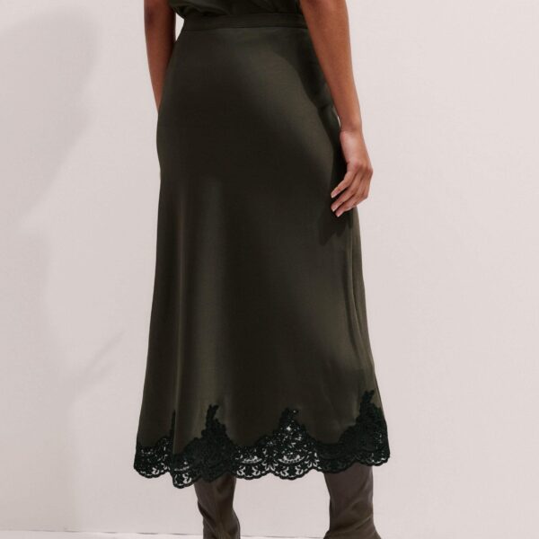 Me + Em Bias-Cut Maxi Skirt – luxury British Green in Me and Em exclusively at Coveti