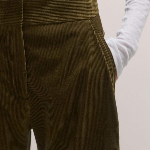 Me and Em Clever Trouser – luxury British Green in Me and Em exclusively at Coveti