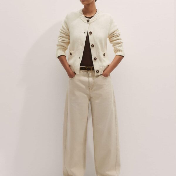 Me + Em Crop Cardigan – luxury British Ivory in Me and Em exclusively at Coveti