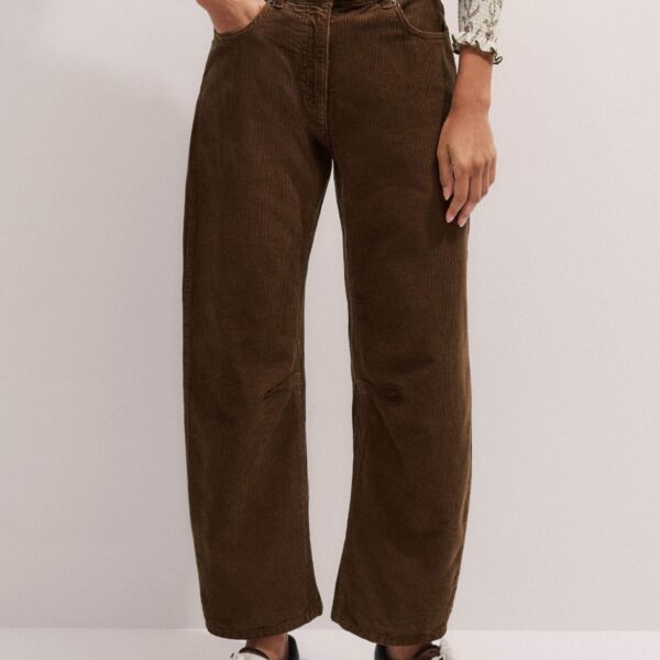 Me and Em Engineered-Leg Pant – luxury British Brown in Me and Em exclusively at Coveti