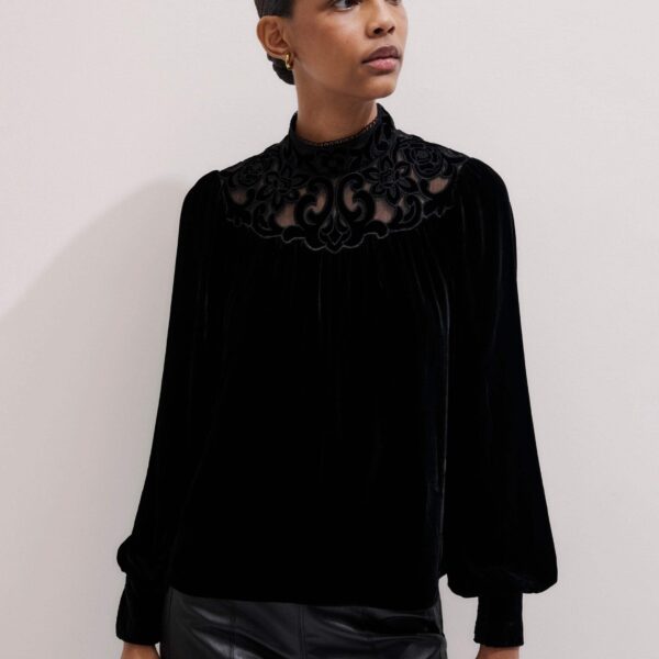 Me + Em Fluid Embroidered Top – luxury British Black in Me and Em exclusively at Coveti