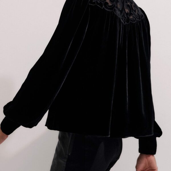 Me + Em Fluid Embroidered Top – luxury British Black in Me and Em exclusively at Coveti
