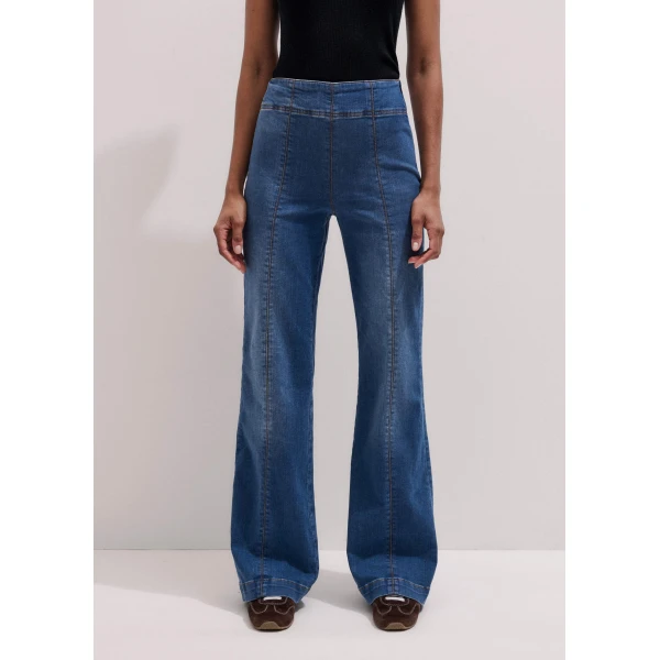 Me and Em Kick Flare Travel Jean, view 5