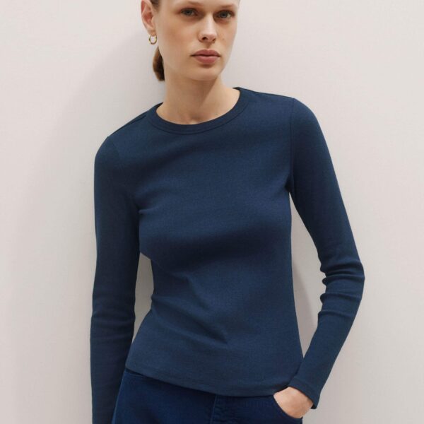 Me + Em Perfect Basic Top – luxury British Blue in Me and Em exclusively at Coveti