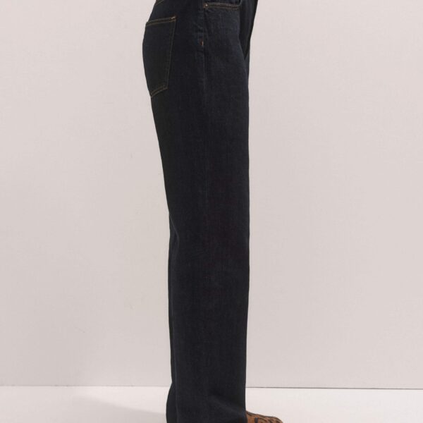 Me + Em Relaxed Straight Jean – luxury British Blue in Me and Em exclusively at Coveti