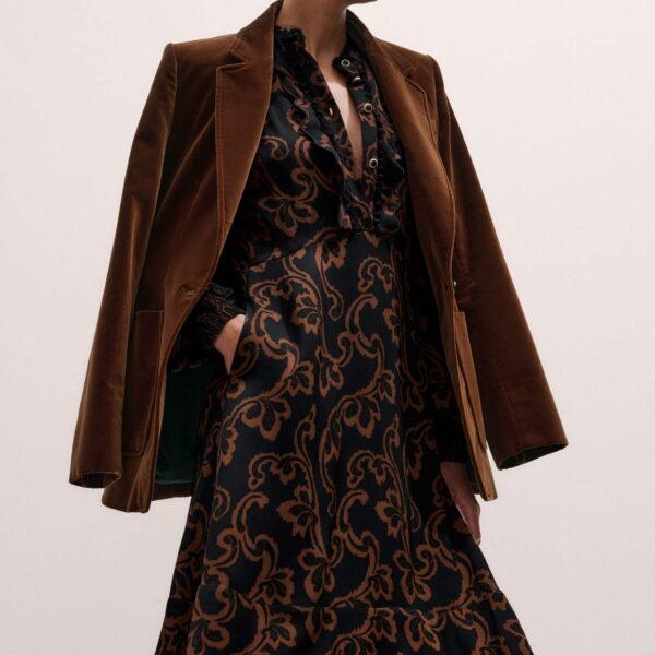 Me + Em Signature Maxi Dress – luxury British Black in Me and Em exclusively at Coveti