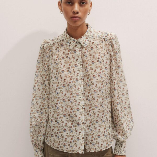 Me + Em Straight Blouse – luxury British Ivory in Me and Em exclusively at Coveti