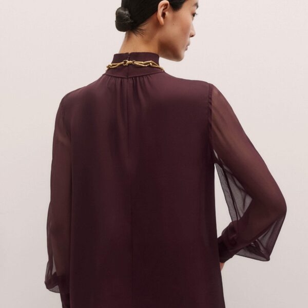 Me + Em Straight Blouse – luxury British Red in Me and Em exclusively at Coveti