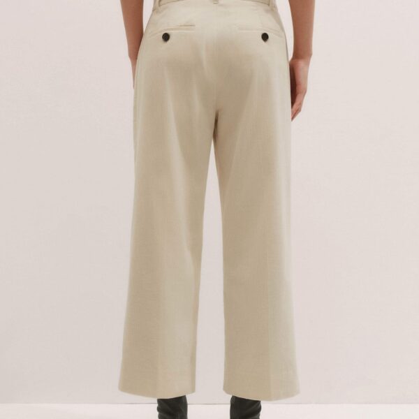 Me and Em Straight Crop Trouser – luxury British Ivory in Me and Em exclusively at Coveti