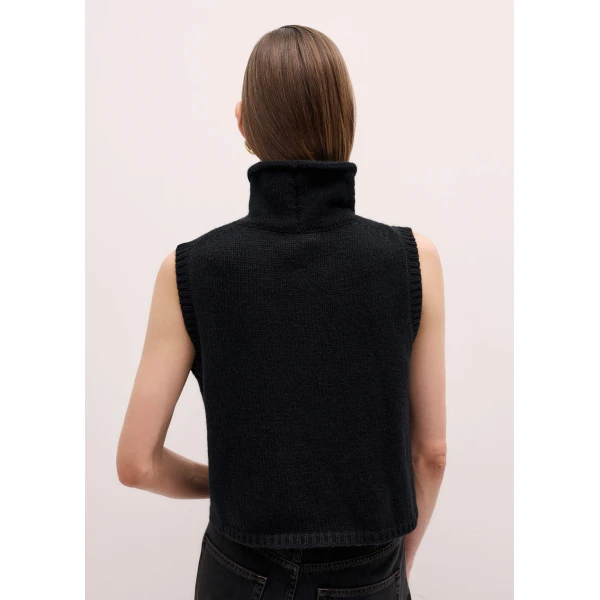 Me and Em Straight Crop Vest, view 5