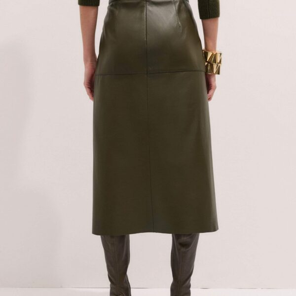 Me + Em Straight Maxi Skirt – luxury British Green in Me and Em exclusively at Coveti