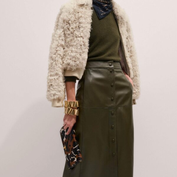 Me + Em Straight Maxi Skirt – luxury British Green in Me and Em exclusively at Coveti