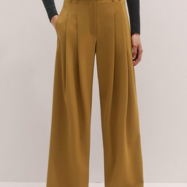 Me and Em Wide-Leg Pleat Pant – luxury British Yellow in Me and Em exclusively at Coveti