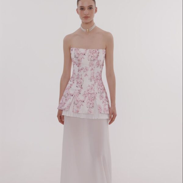 available now at Coveti.