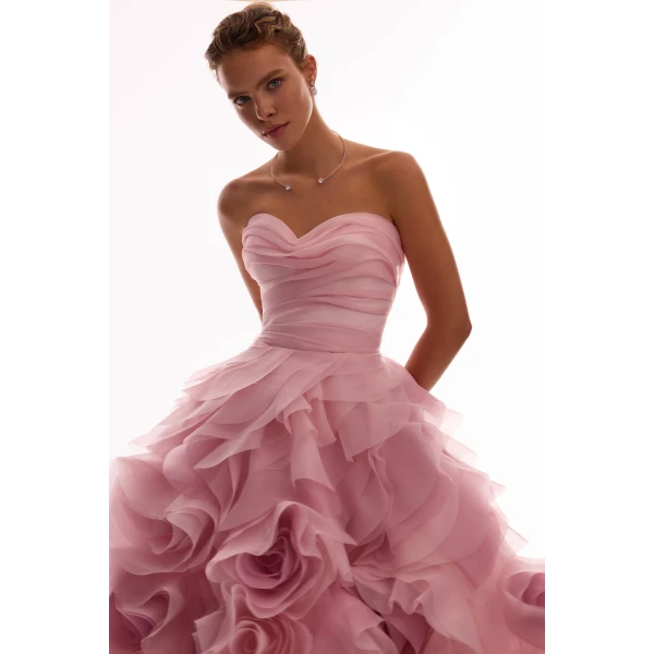Milla Dramatic flowered organza midi dress in misty rose, Glow-Up, view 5