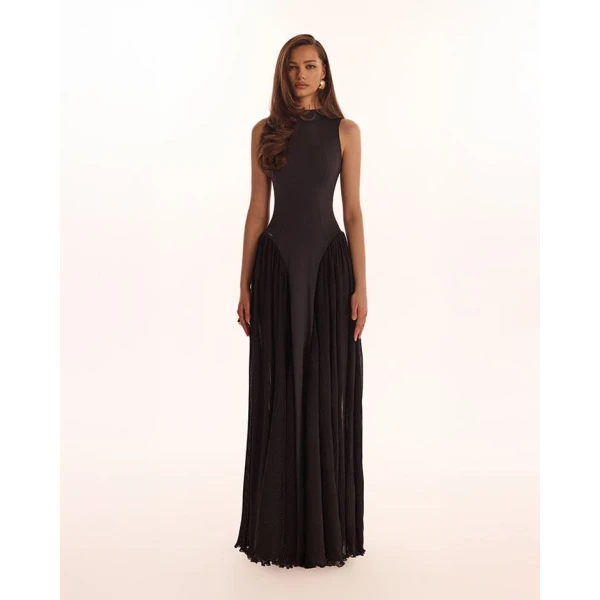 available now at Coveti.