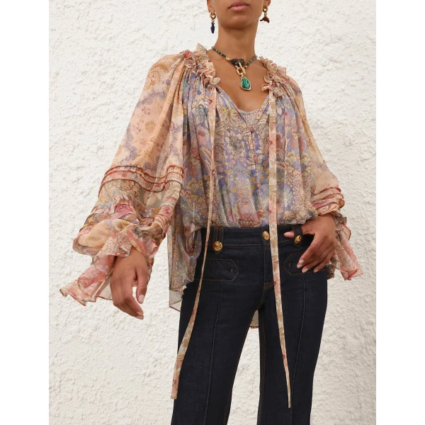 available now at Coveti.