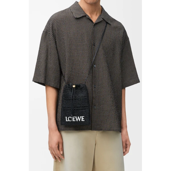 LOEWE Drawstring Pocket
In Raffia, view 2