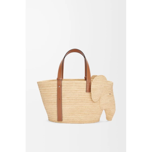 LOEWE Elephant Basket
In Raffia And Calfskin, view 3