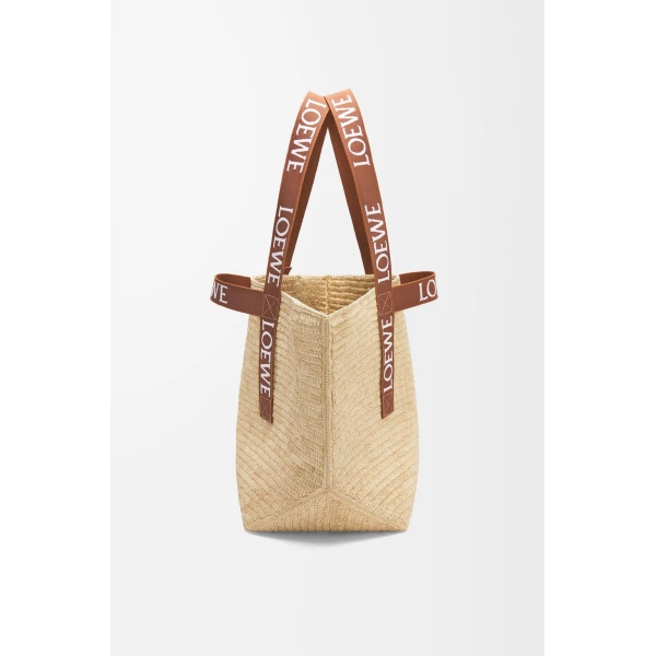 LOEWE Fold Shopper In Raffia, view 3