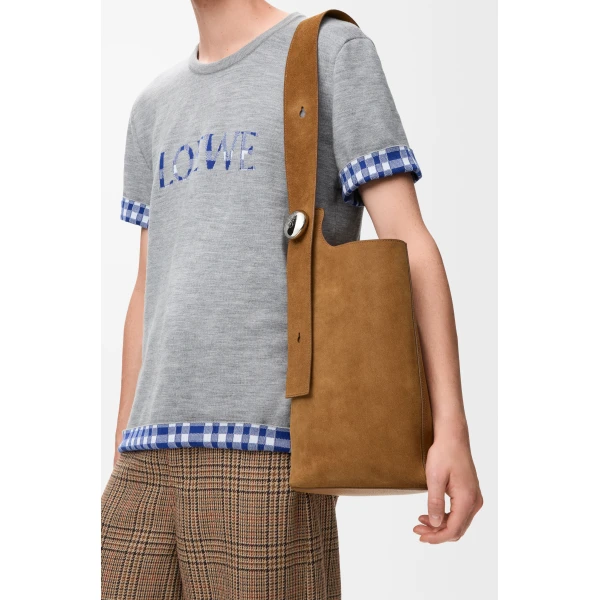LOEWE Large Pebble Bucket Bag In Suede Calfskin, view 2
