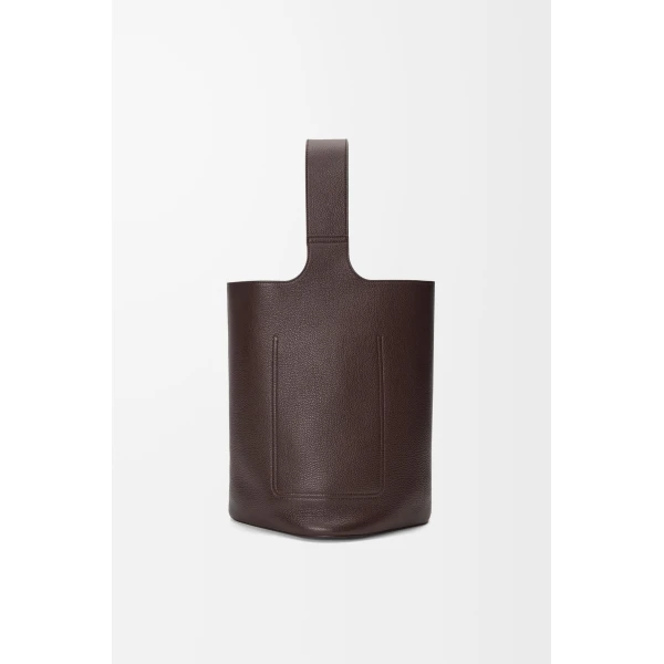 LOEWE Large Pebble Bucket In Supple Grained Calfskin, view 4