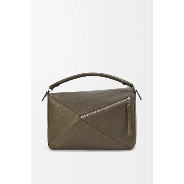 LOEWE Large Puzzle Bag In Supple Grained Calfskin, view 3