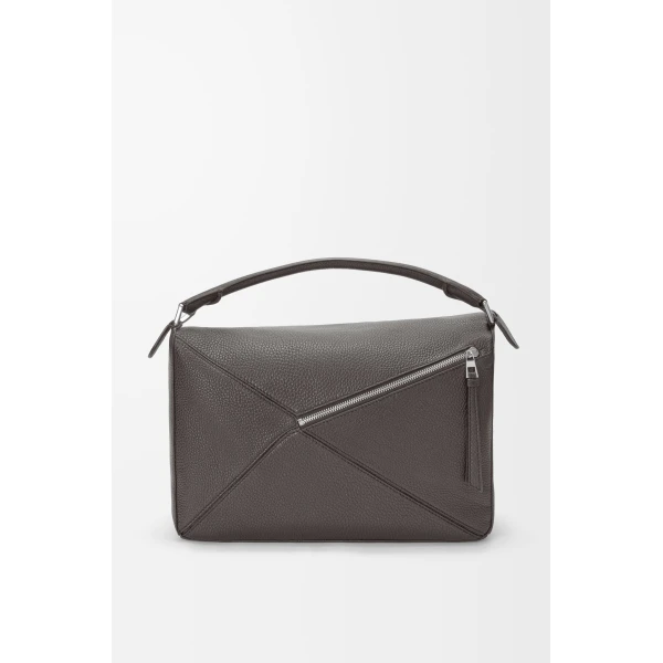 LOEWE Large Puzzle Bag In Supple Grained Calfskin, view 3